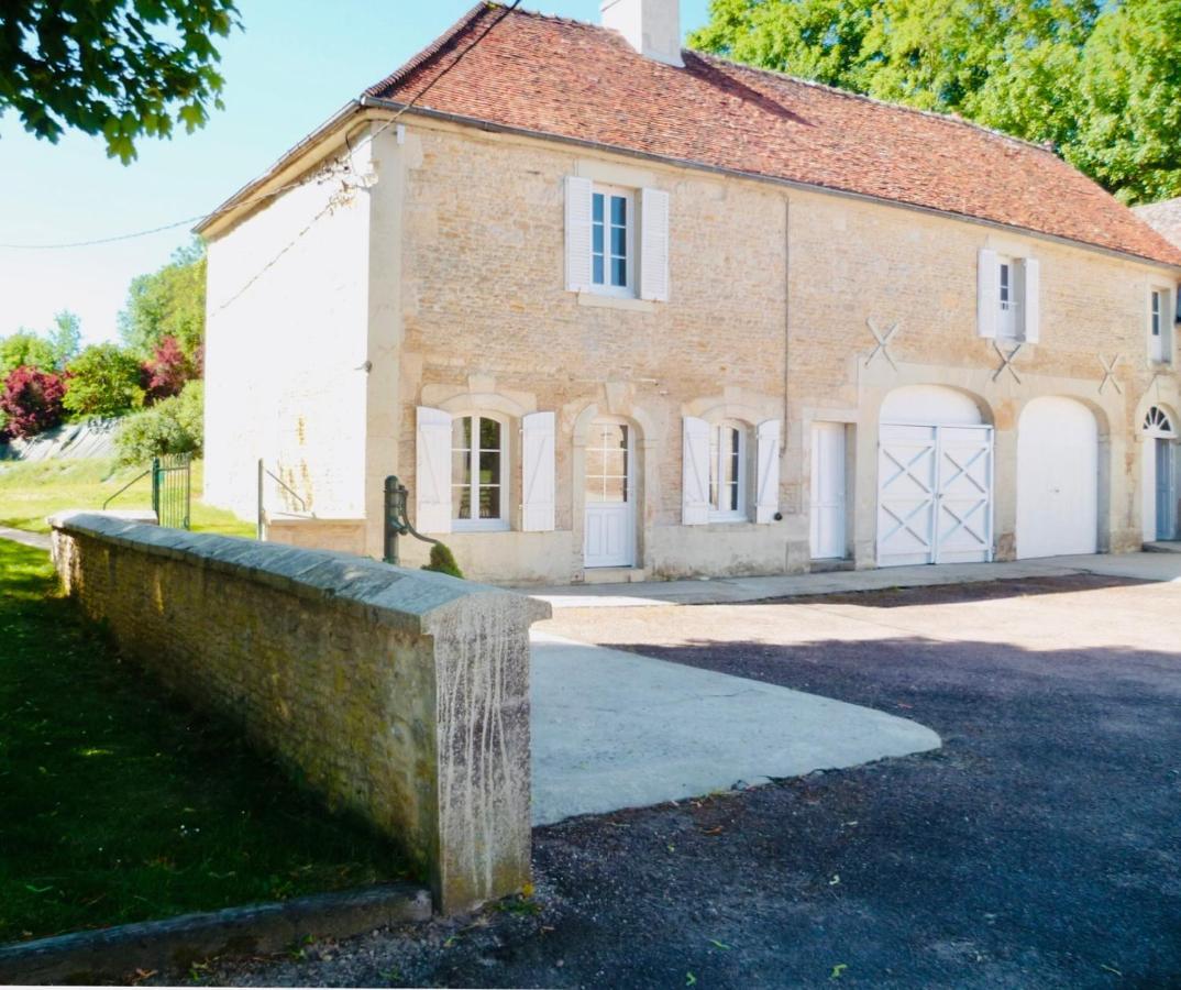 Château du Mesnil Soleil , gites et chambres d'hôtes Damblainville Extérieur photo